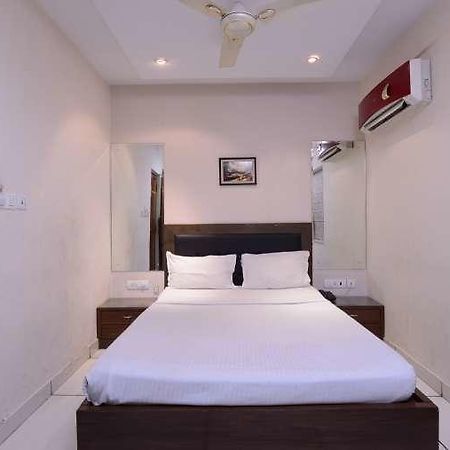 Afridi International Guest House Калькутта Экстерьер фото